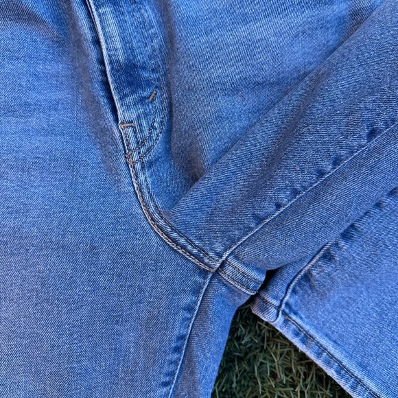 Levi's SilverTab Women’s High Waisted Mom Jeans Retro Baggy Stretch Denim 32 27L - Picture 8 of 10